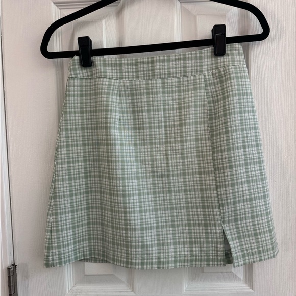 STUDIO 19 Mint Green Plaid Mini Skirt Size Small - Picture 1 of 4